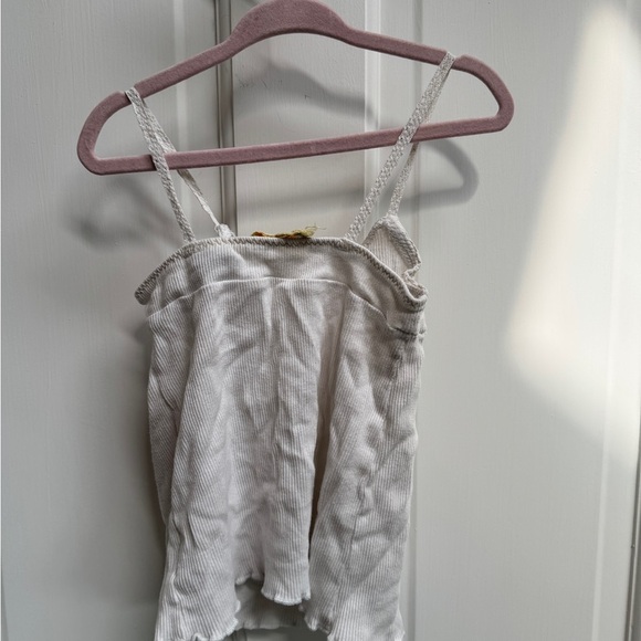 Guess 3T Girls White Floral Camisole with Ruffled Edges - Picture 4 of 4